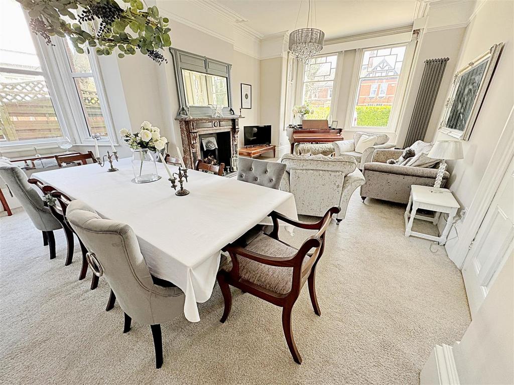Drawing room
