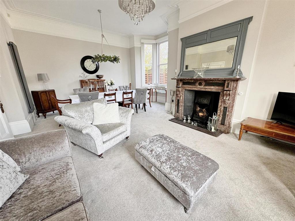 Drawing room