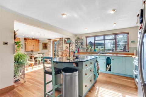 undefined, Mill Bank, Fladbury, Pershore