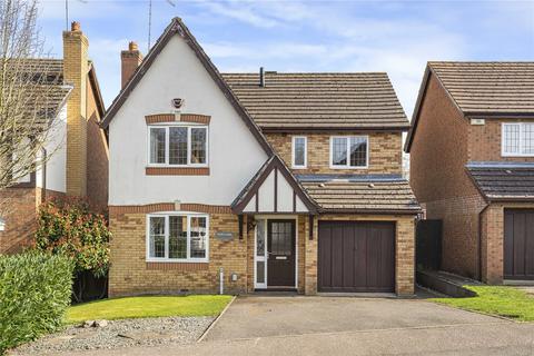 4 bedroom detached house to rent, St. Christophers Drive, Oundle, Peterborough, Northamptonshire, PE8