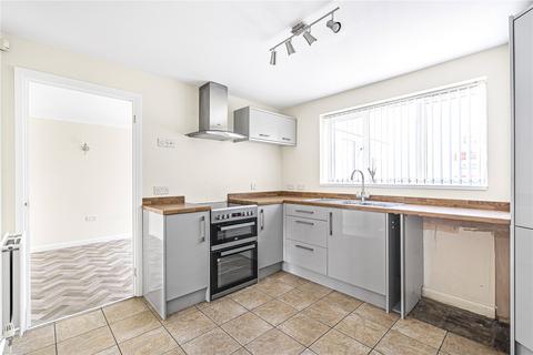 4 bedroom detached house to rent, St. Christophers Drive, Oundle, Peterborough, Northamptonshire, PE8