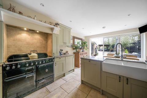 undefined, White Waltham,  Berkshire,  SL6