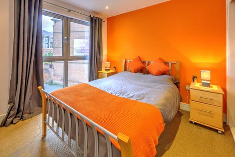 2 bedroom flat to rent, Talbot Street, Nottingham NG1
