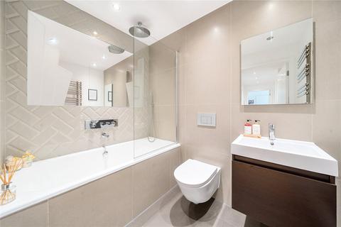 undefined, Western Avenue, Perivale, Greenford