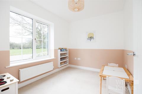 5 bedroom detached house for sale, Ryeish Lane, Reading RG7