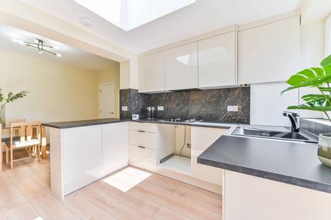58a Apsley Road, London, SE25 4XT
