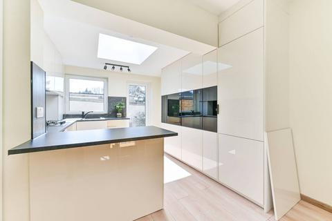 58a Apsley Road, London, SE25 4XT