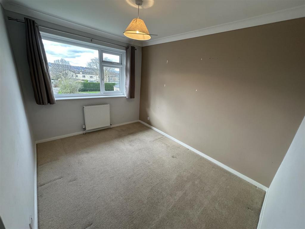 Double bedroom 2 right way.png