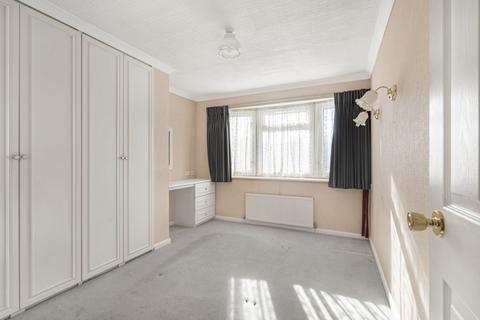 2 bedroom park home for sale, Avenue C, Addlestone KT15