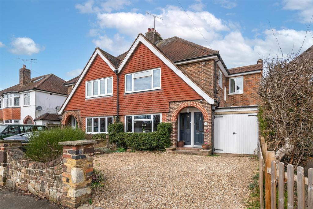 53 Balcombe Gardens externals-2 sky.jpg