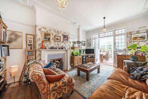 2 bedroom flat for sale, Hornsey Lane Gardens, London N6