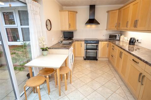 2 bedroom bungalow for sale, Oldhouse Farm Close, Hall Green, Birmingham, B28