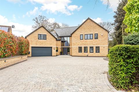 5 bedroom detached house for sale, Chantry Close, Great Billing, Northampton, Northamptonshire, NN3