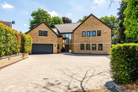 15 Chantry Close, Great Billing, Northampton, NN3 9EG