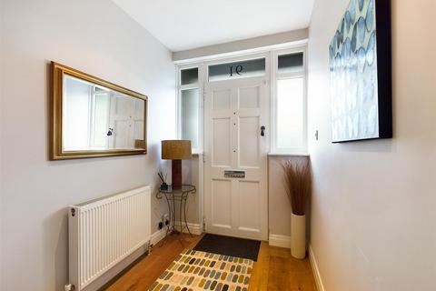 91 Grange Road, South Croydon, CR2 0NF