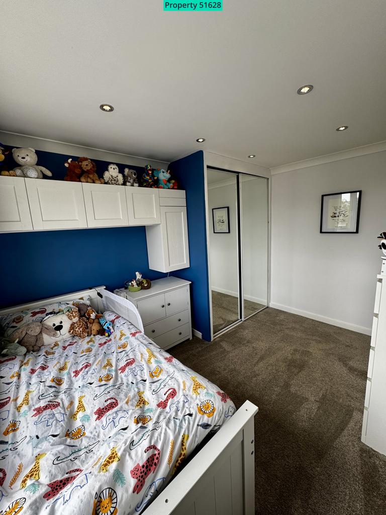 Bedroom2-2