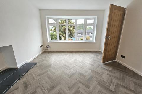 5 Ashenhurst Way, Leek, ST13 5SB