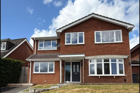 5 Ashenhurst Way, Leek, ST13 5SB