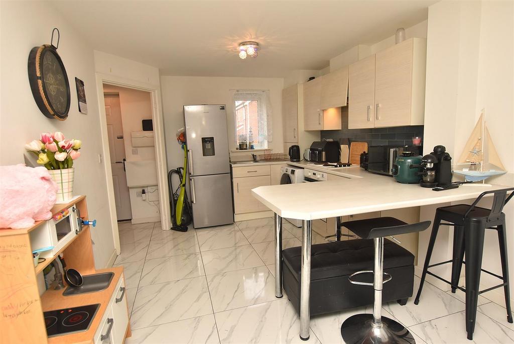 Kitchen/Family Living Room