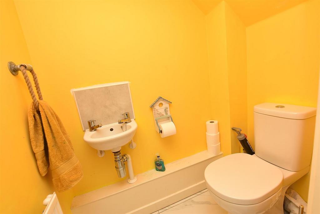 Cloakroom WC
