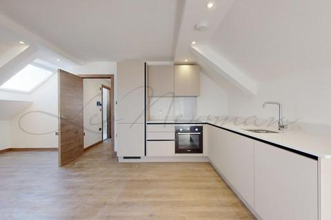 undefined, Harvest Lane, Thames Ditton, KT7