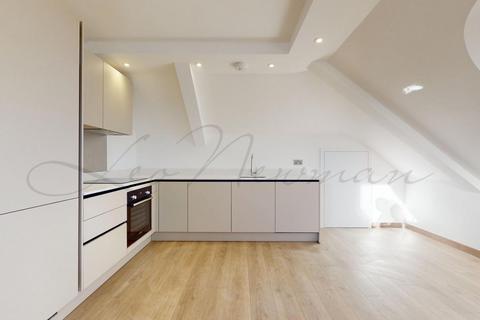undefined, Harvest Lane, Thames Ditton, KT7