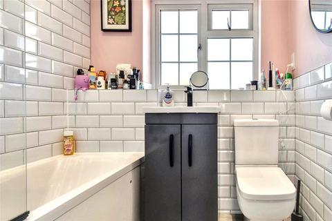 3 bedroom semi-detached house for sale, Showell Grove, Worcestershire WR9
