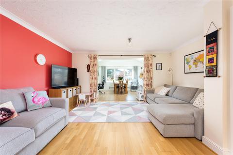 11 Cottesloe Close, Bisley, Woking, GU24 9BS
