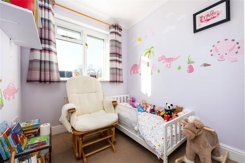 11 Cottesloe Close, Bisley, Woking, GU24 9BS