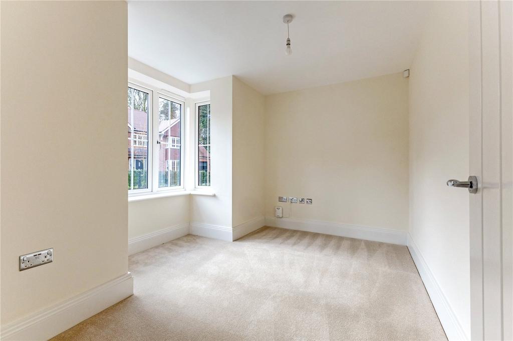 No.2 Hudson Gardens