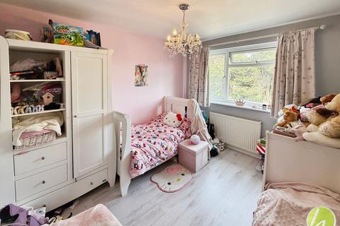 32 Havis Road, Stanford-le-hope, SS17 8ET