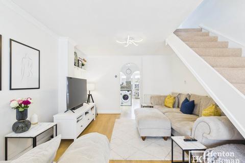 28 Lancer Way, Billericay, CM12 0XA