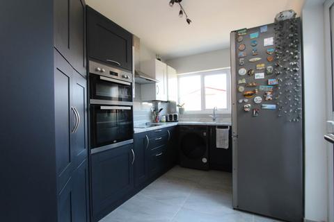 155 Feeches Road, Southend-on-sea, SS2 6TF