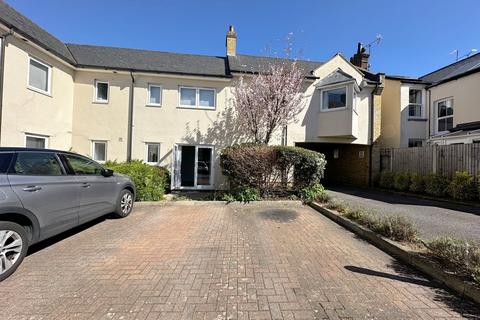 Moulsham Street, Chelmsford, CM2