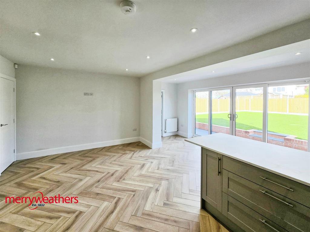 Kitchen dining room