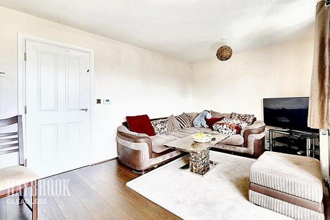 10 Dyche Road, Sheffield, S8 8DQ