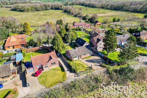 4 bedroom detached bungalow for sale, White Gates, Bradfield Common, Bradfield, North Walsham, Norfolk
