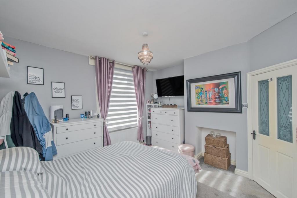 Bed 1