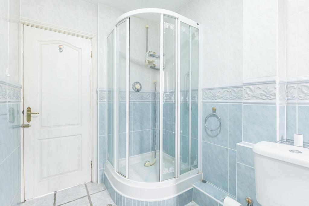 Bathroom-2.jpg