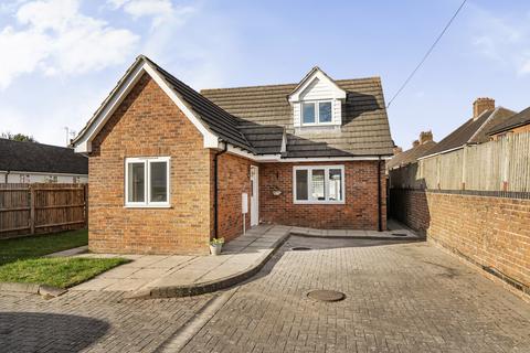 2 bedroom detached house for sale, Hewlett Road, Cheltenham, Gloucestershire