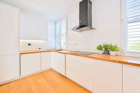 4 Burlington Lane, London, W4 2QE