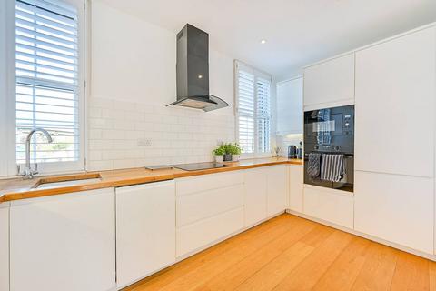 4 Burlington Lane, London, W4 2QE