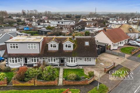 5 bedroom semi-detached house for sale, Appleton Road, Benfleet, SS7