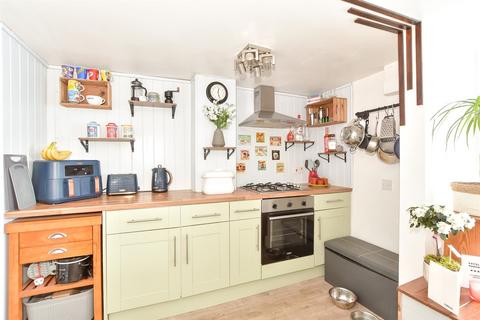 1 bedroom apartment for sale, Harbour Way, Folkestone, Kent