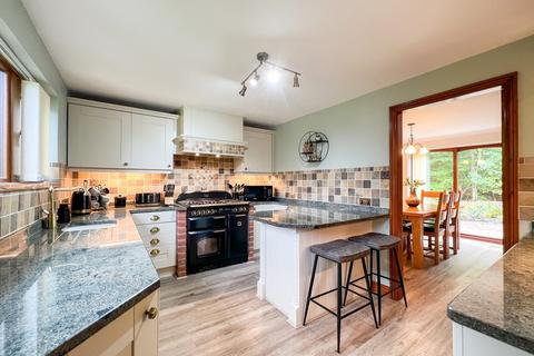 5 bedroom detached house for sale, River Holme View, Holmfirth HD9