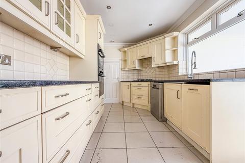 4 bedroom bungalow for sale, Cranemoor Avenue, Christchurch BH23