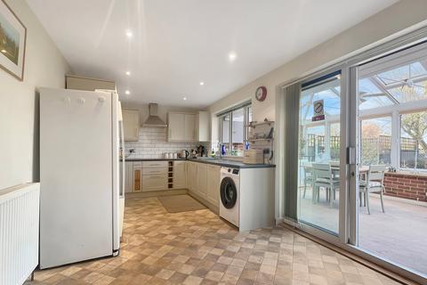 22 Barryfields, Shalford, Braintree, CM7 5HJ