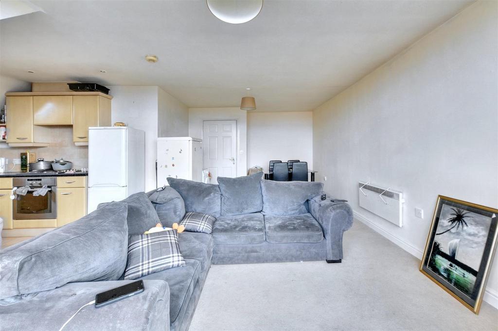 Lounge 3.jpeg