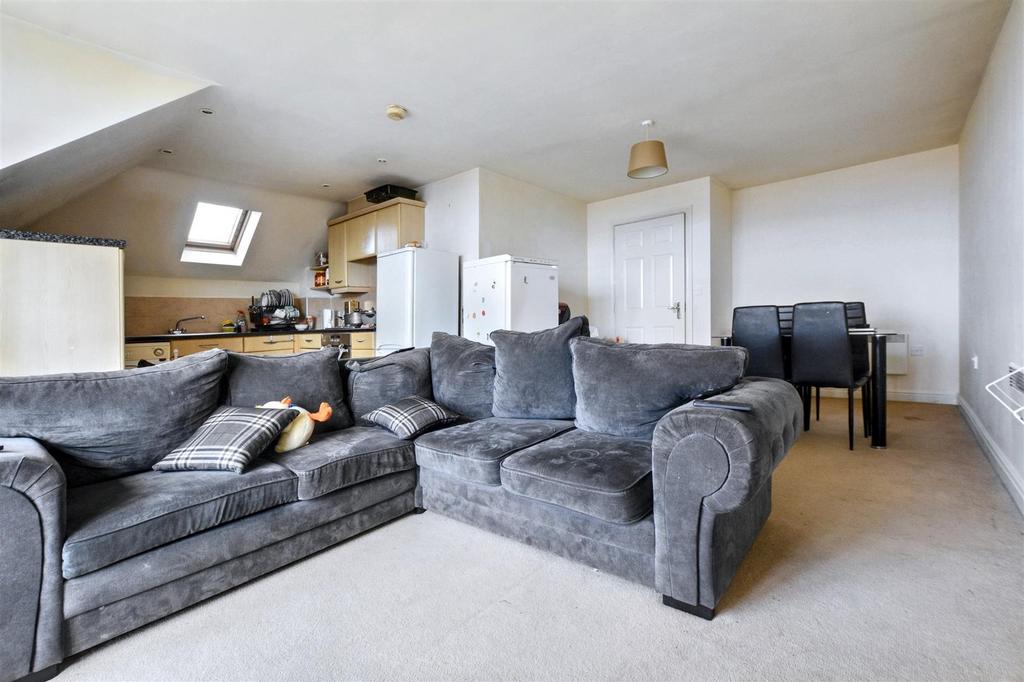 Lounge 4.jpeg