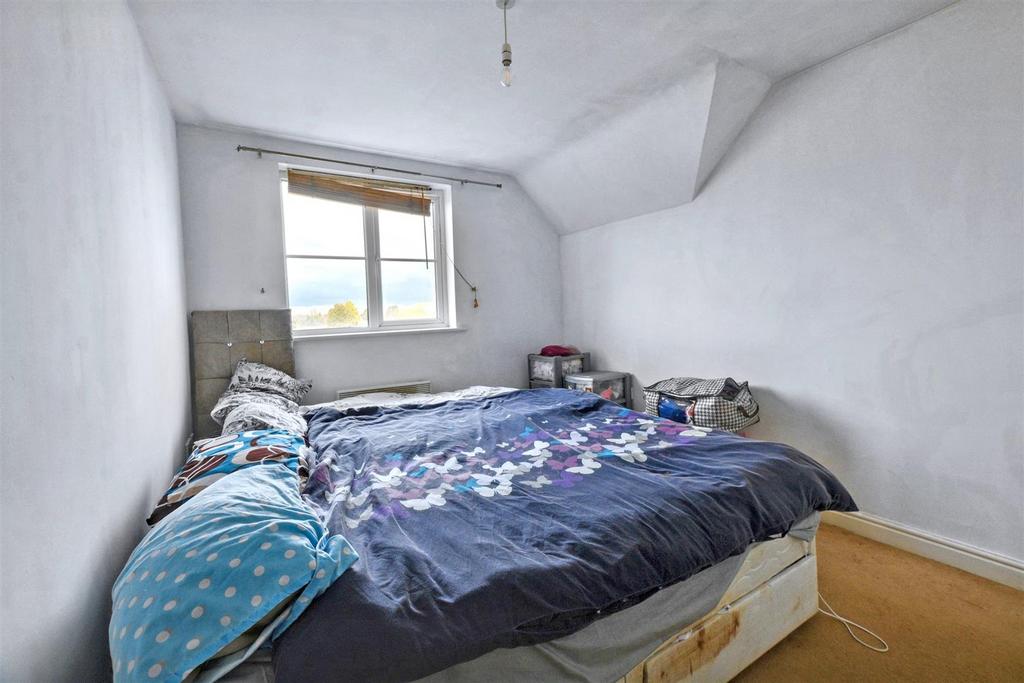Bedroom One 1.jpeg